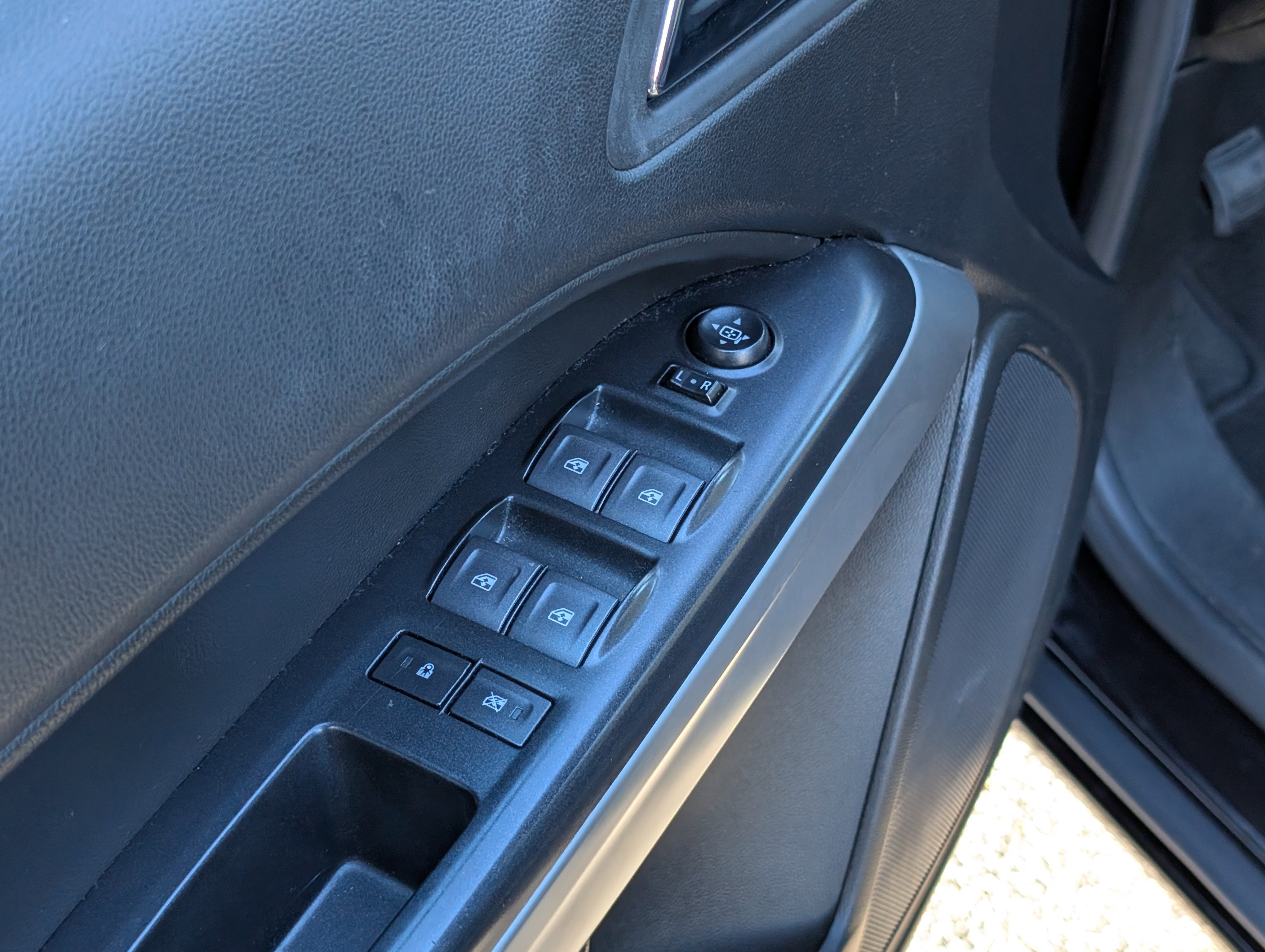 Used 2021 Chevrolet Colorado LT w/ LT Convenience Package image 19