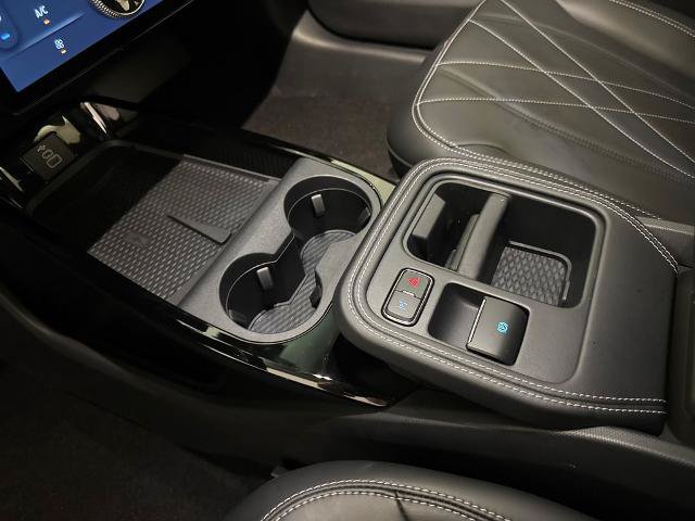 Certified 2025 Ford Mustang Mach-E Select RWD image 30