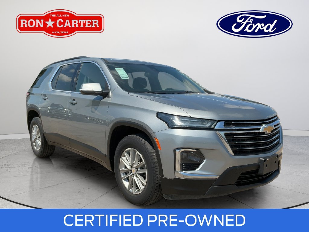 Used 2023 Chevrolet Traverse LT