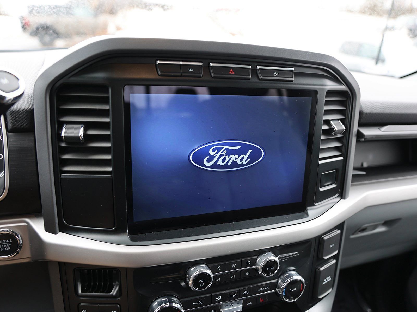 Certified 2022 Ford F150 XLT w/ Equipment Group 302A High image 25