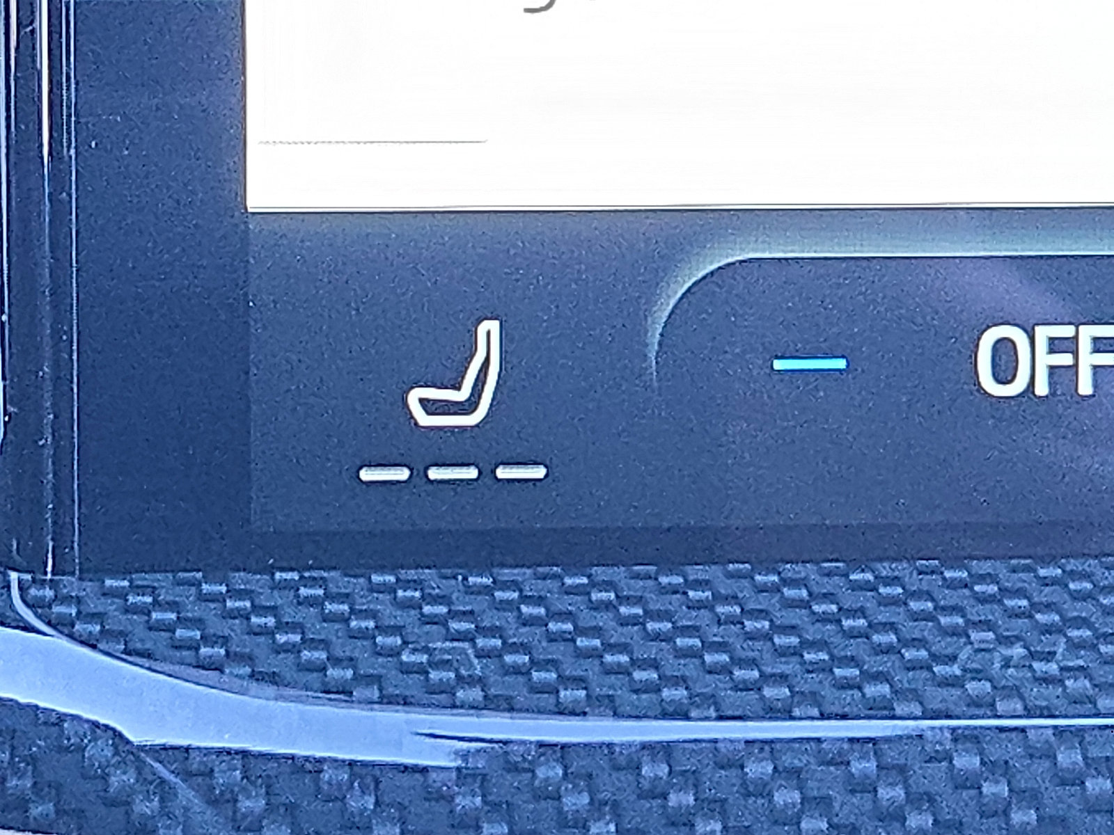 Certified 2025 Ford Escape ST-Line w/ Tech Pack #1 image 18