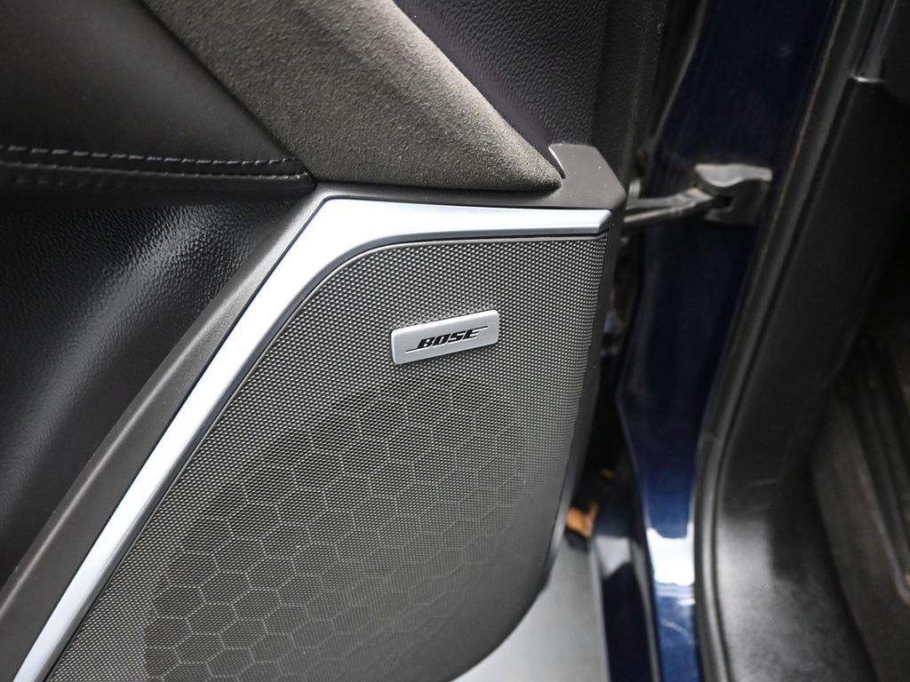 Used 2020 Cadillac Escalade Platinum image 40