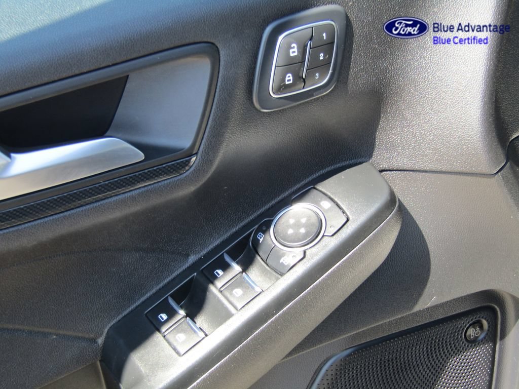 Certified 2023 Ford Escape ST-Line Elite w/ Premium Technology Package AWD/4WD image 30