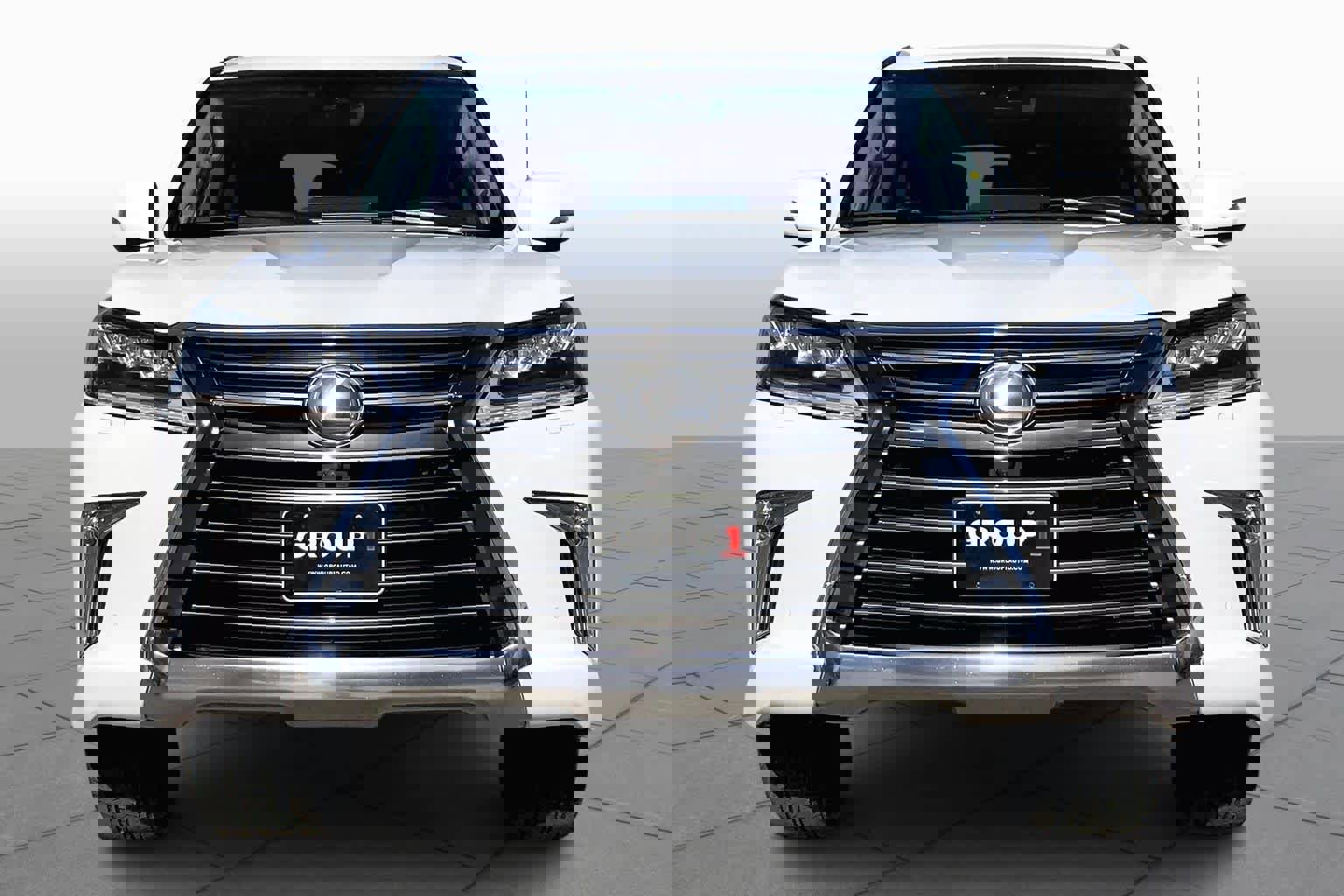 Used 2017 Lexus LX 570 4WD w/ Luxury Package image 6