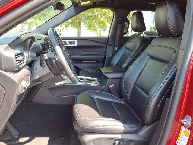 Certified 2020 Ford Explorer XLT w/ Equipment Group 202A AWD/4WD image 18
