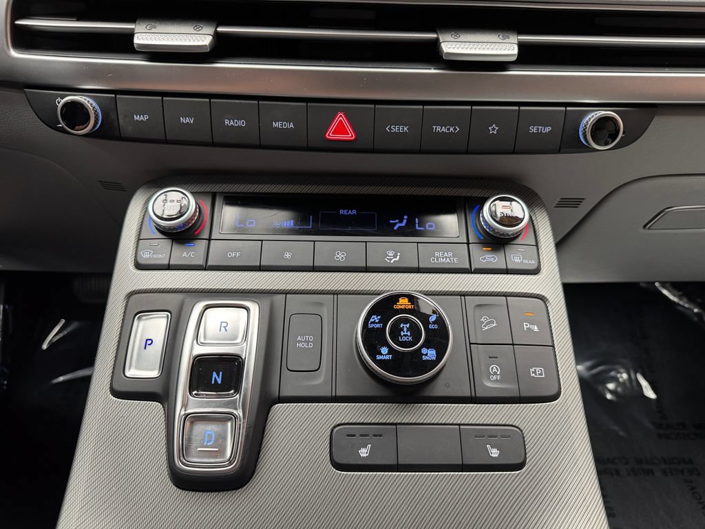 Used 2025 Hyundai Palisade SEL AWD/4WD image 19