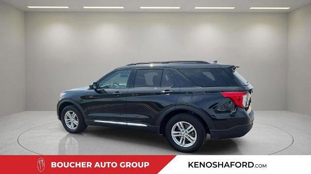Certified 2022 Ford Explorer XLT w/ Class IV Trailer Tow Package image 4