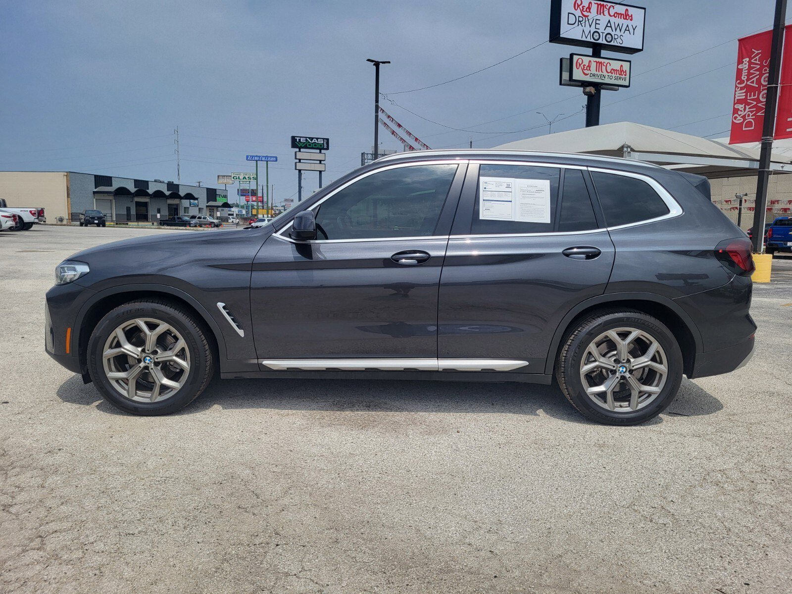 Used 2022 BMW X3 sDrive30i w/ Convenience Package RWD image 7