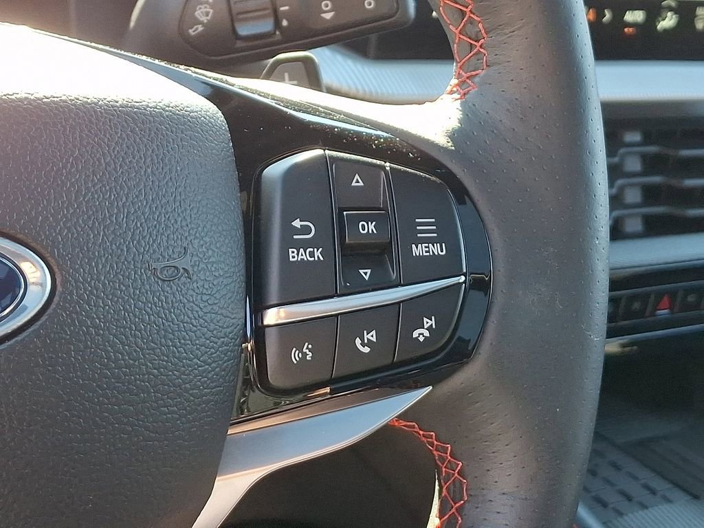 Certified 2025 Ford Explorer ST image 25