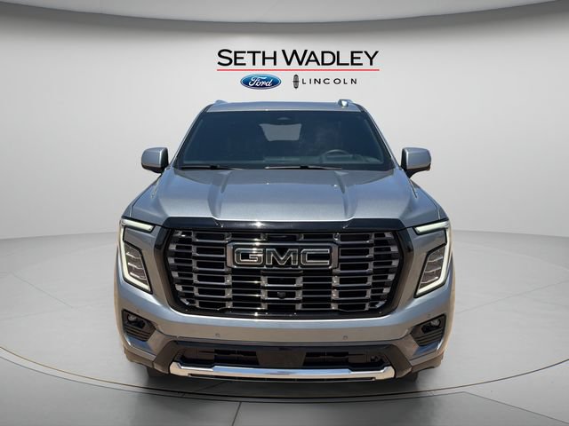 Used 2025 GMC Yukon Denali Ultimate AWD/4WD image 2