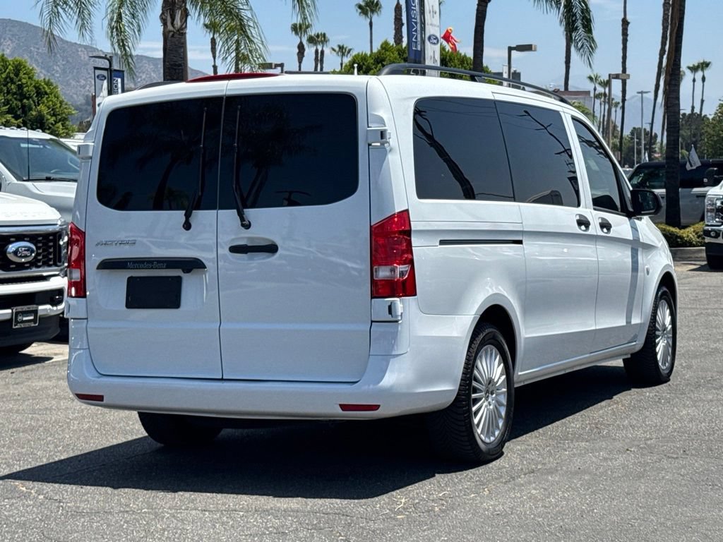 Used 2023 Mercedes-Benz Metris Passenger image 13