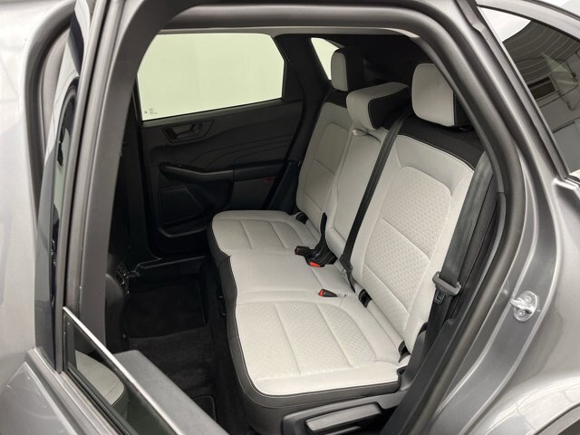 Certified 2025 Ford Escape Active w/ Cold Weather Package AWD/4WD image 10