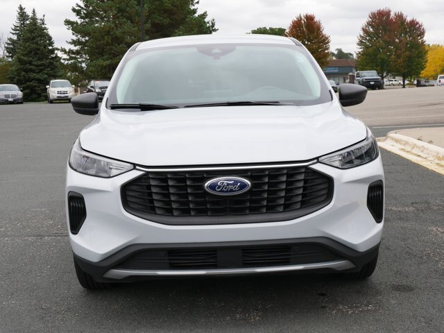 Certified 2025 Ford Escape Active AWD/4WD image 3