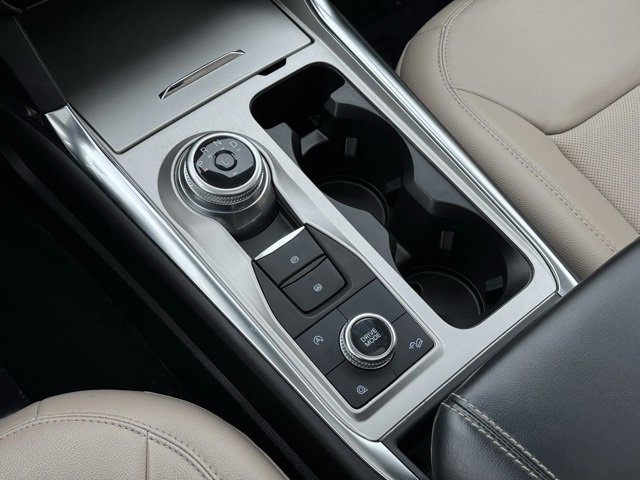 Certified 2023 Ford Explorer Limited w/ Limited Technology Package image 18