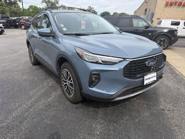 Certified 2025 Ford Escape SE w/ PHEV Premium Package