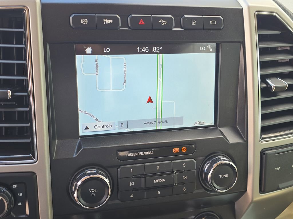 Certified 2019 Ford F350 Lariat w/ Tow Technology Bundle image 20