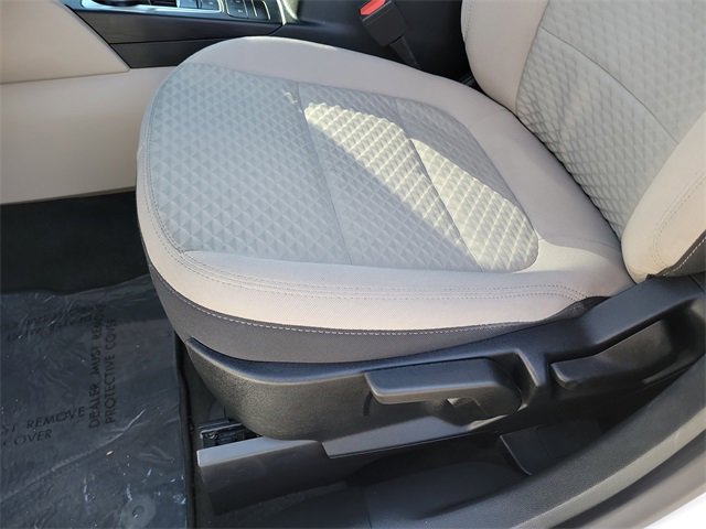 Certified 2021 Ford Escape SE image 21