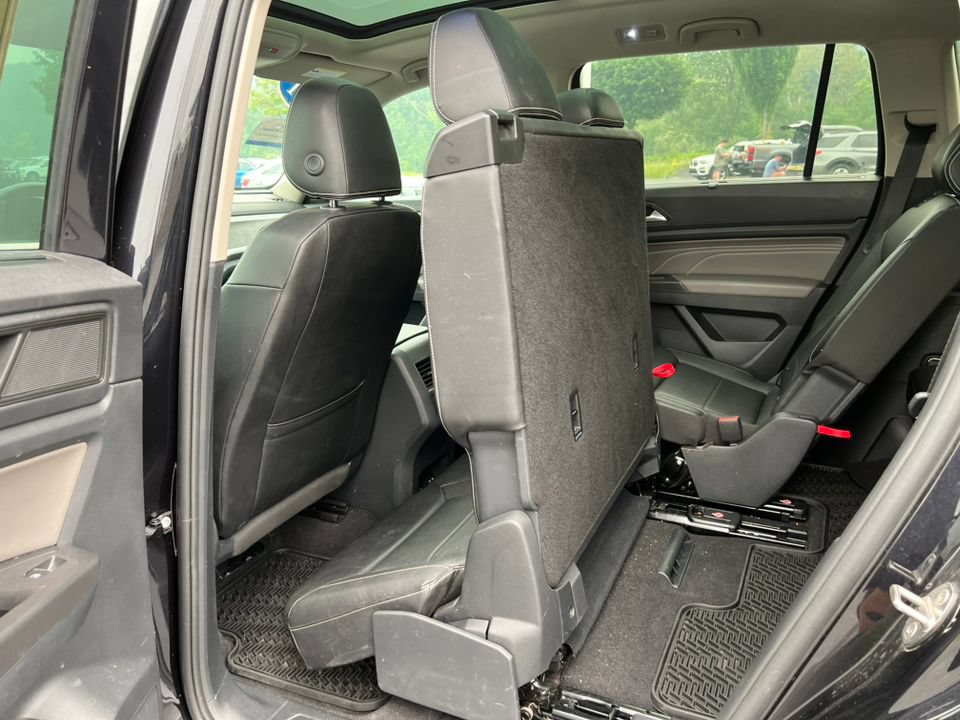 Used 2023 Volkswagen Atlas SE AWD/4WD image 5