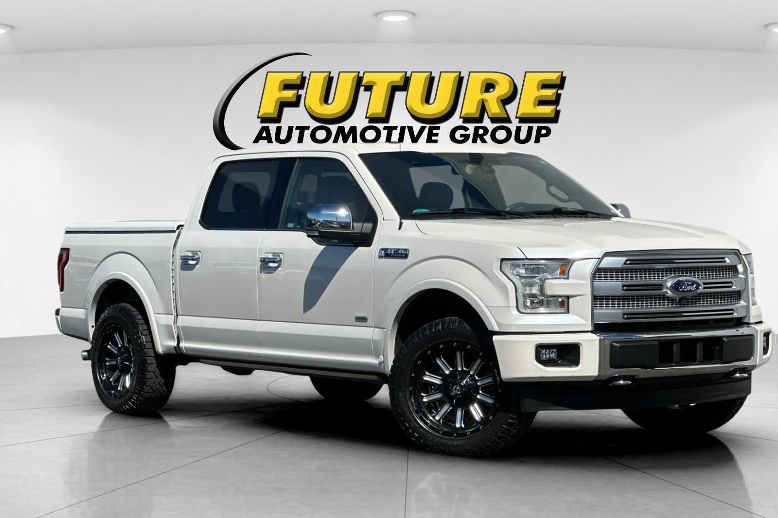 Certified 2017 Ford F150 Platinum w/ Equipment Group 701A Luxury image 7