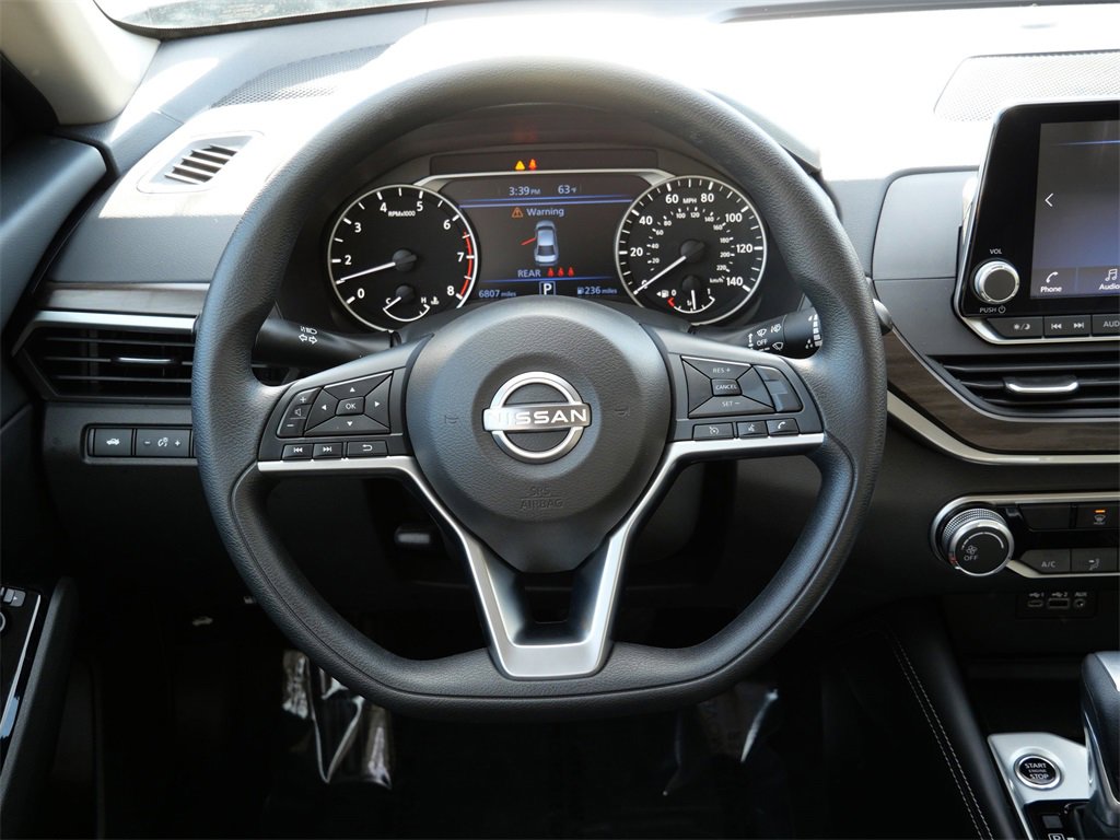 Used 2023 Nissan Altima 2.5 SV image 13