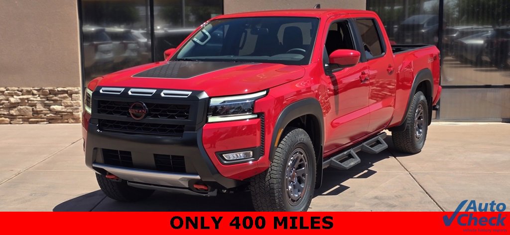 Used 2025 Nissan Frontier PRO-4X w/ Black Accent Package image 3