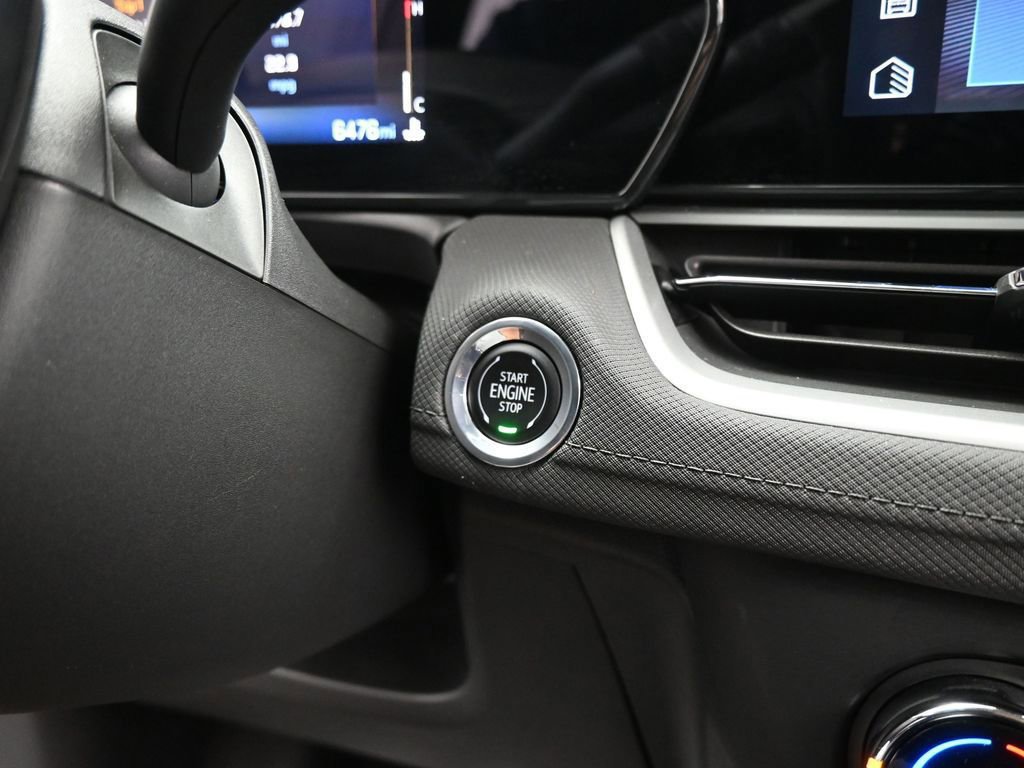 Used 2024 Chevrolet TrailBlazer LS image 42