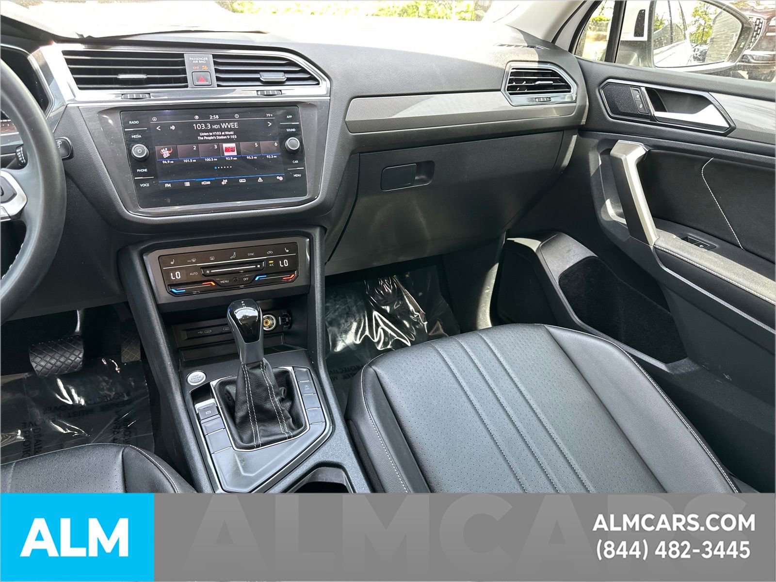 Used 2022 Volkswagen Tiguan SE FWD image 29