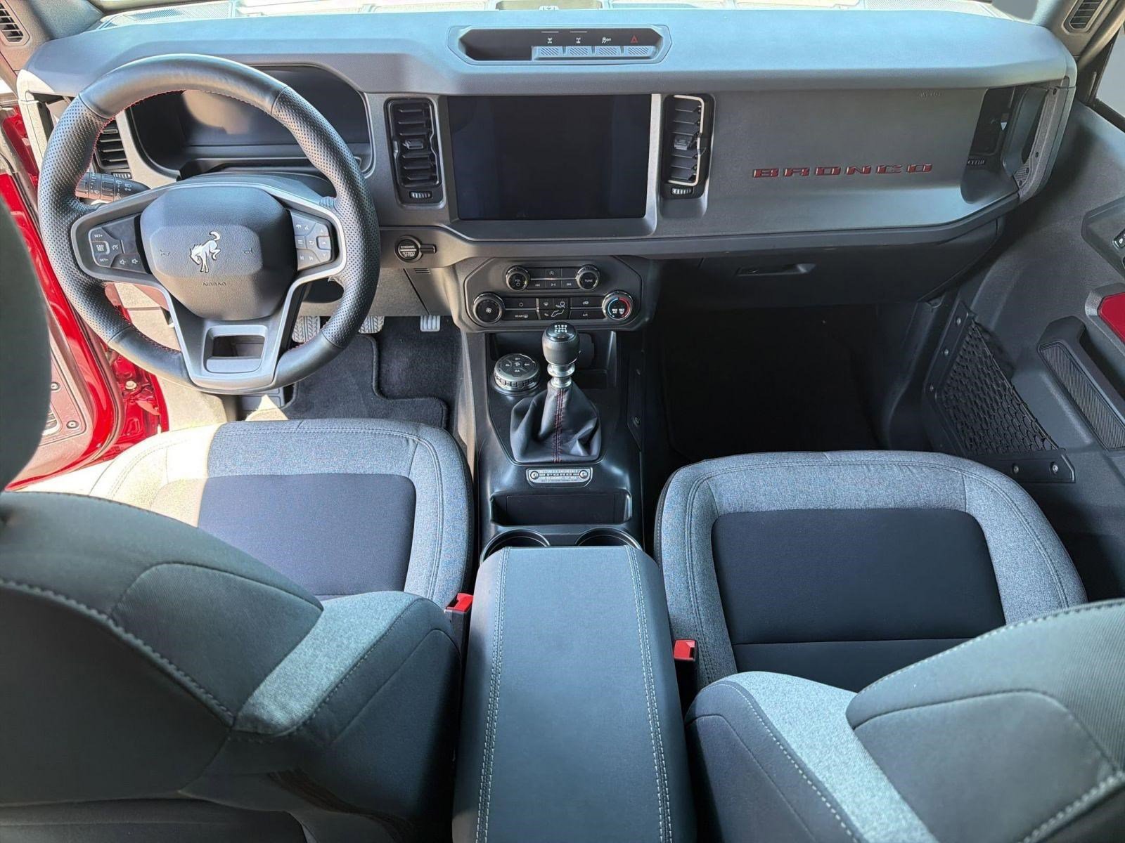 Certified 2025 Ford Bronco 2-Door w/ Sasquatch Package AWD/4WD image 13