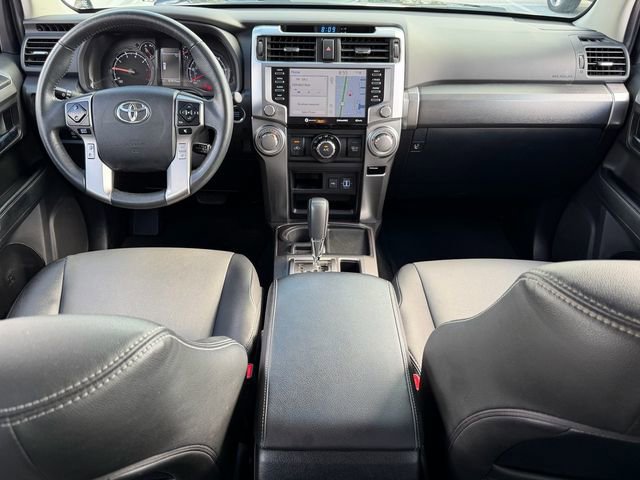 Used 2021 Toyota 4Runner SR5 Premium w/ Moonroof Package RWD image 9