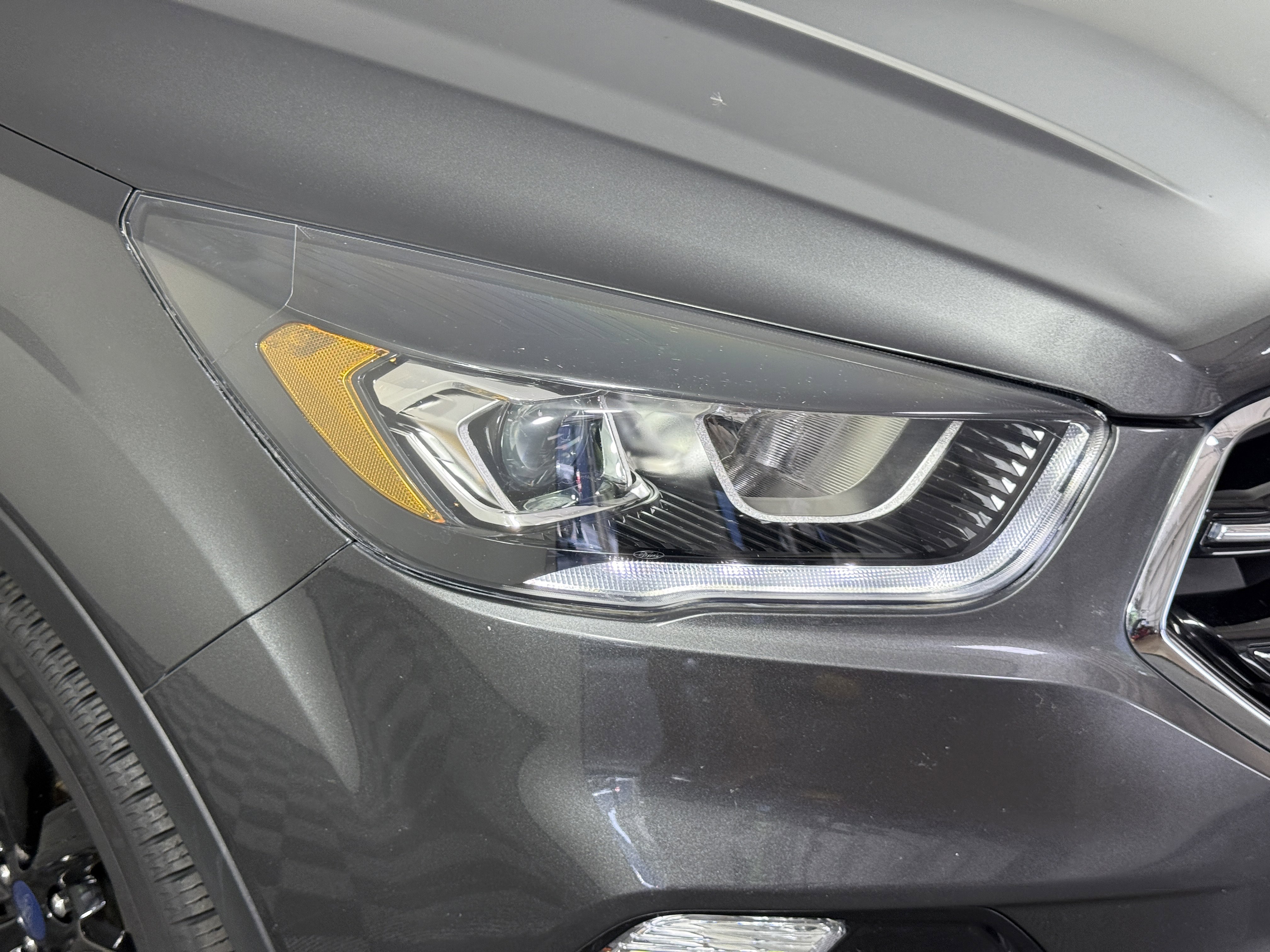 Certified 2019 Ford Escape SE FWD image 7