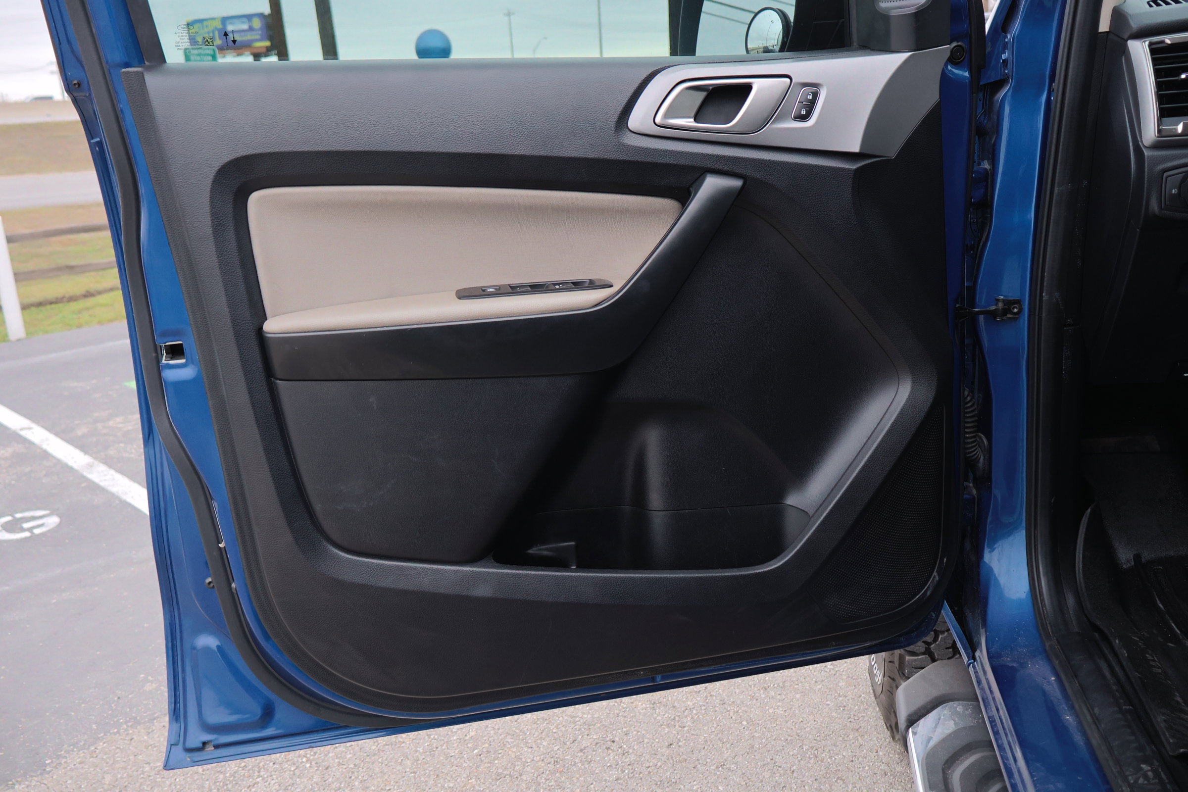 Certified 2020 Ford Ranger XLT w/ Equipment Group 302A Luxury image 14