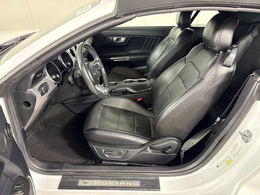 Certified 2018 Ford Mustang Premium RWD image 26