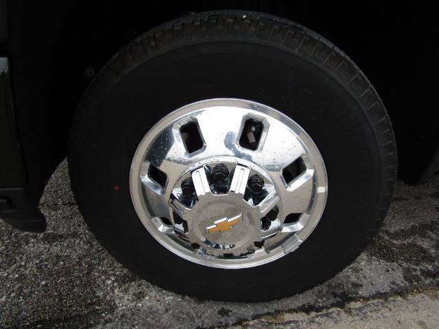 Used 2026 Chevrolet Silverado 3500 High Country AWD/4WD image 32