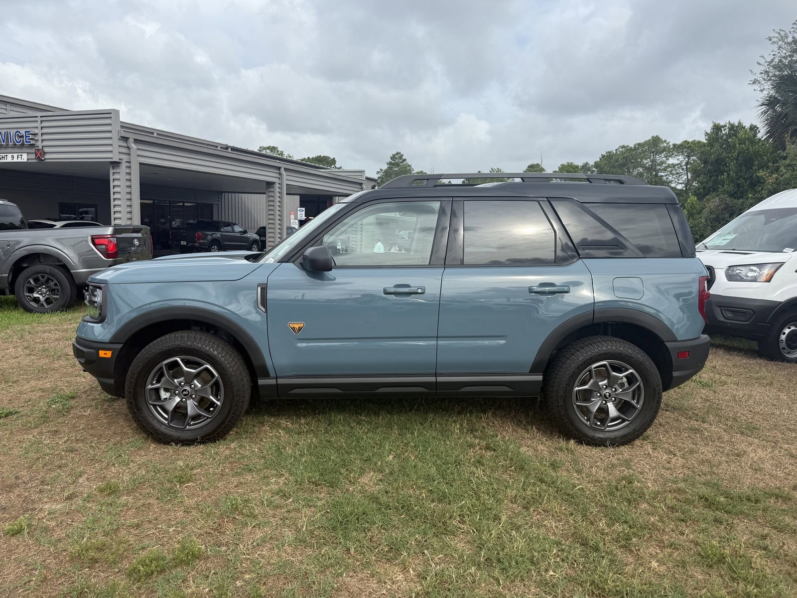 Certified 2022 Ford Bronco Sport Badlands w/ Premium Package AWD/4WD image 7