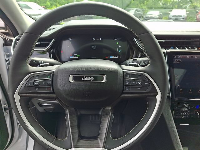 Used 2022 Jeep Grand Cherokee Limited 4xe w/ Luxury Tech Group II AWD/4WD image 29