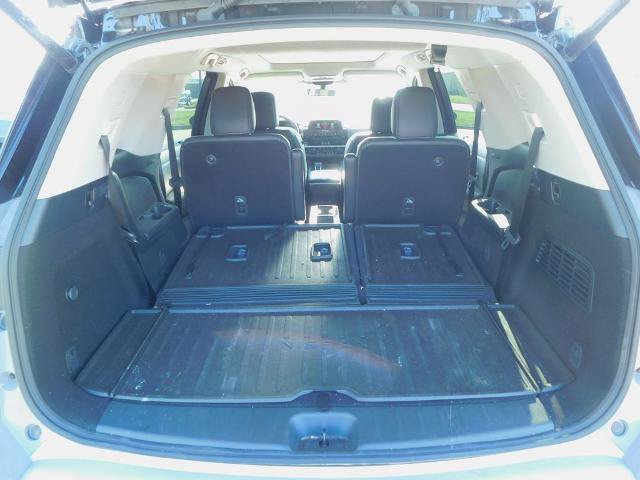 Used 2024 Nissan Pathfinder Platinum AWD/4WD image 12