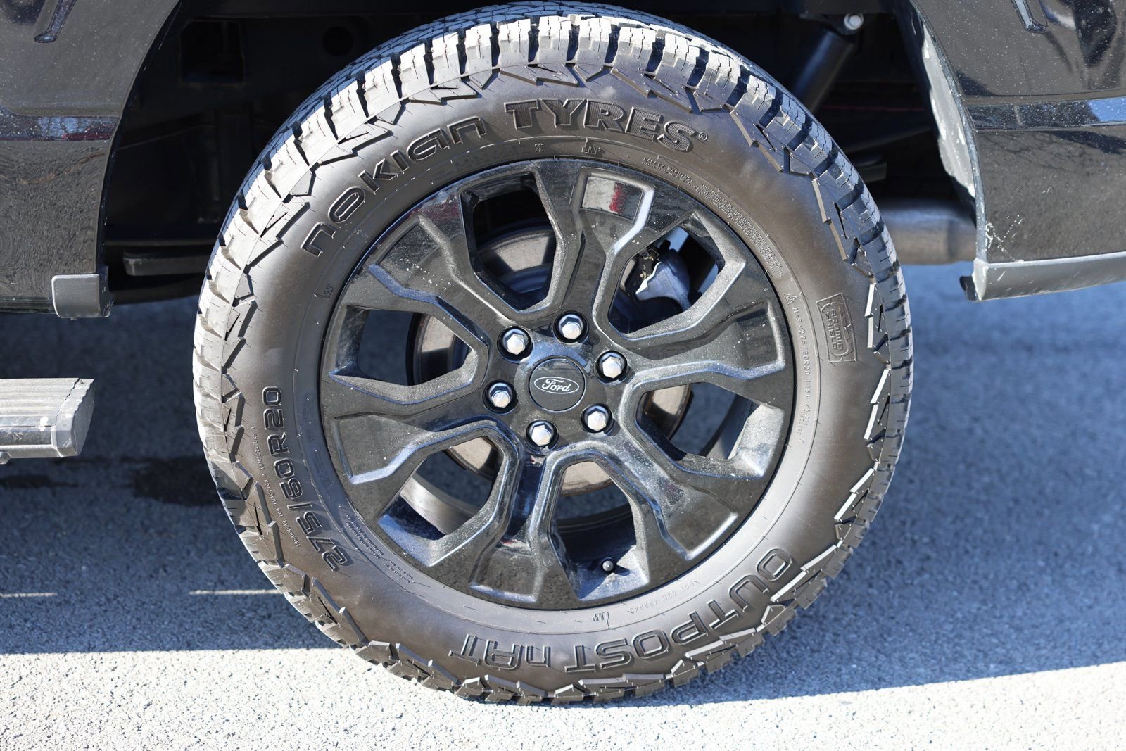 Certified 2023 Ford F150 Platinum w/ Equipment Group 701A High image 31