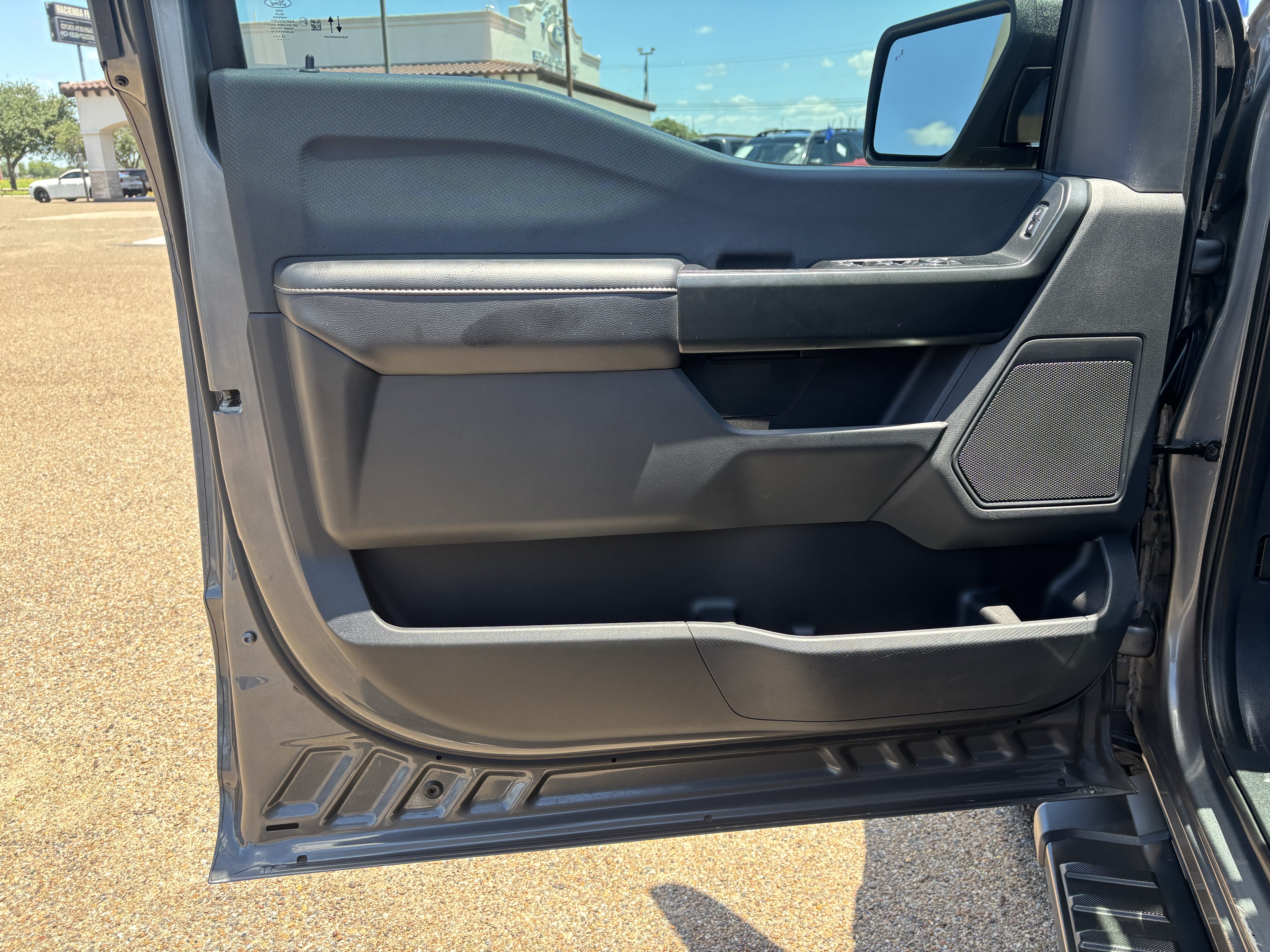 Certified 2024 Ford Escape Active w/ Tech Pack #1 FWD image 9