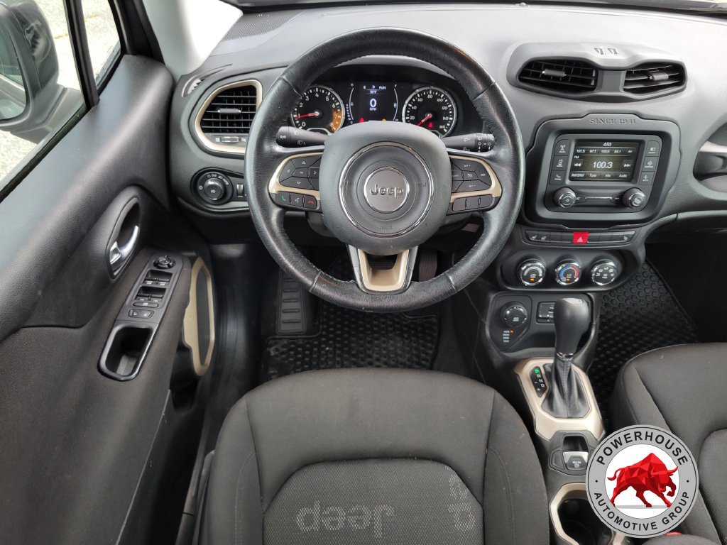 Used 2017 Jeep Renegade Latitude w/ Cold Weather Group AWD/4WD image 19