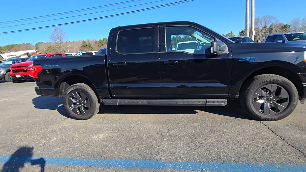 Certified 2025 Ford F150 Lightning Flash AWD/4WD image 20
