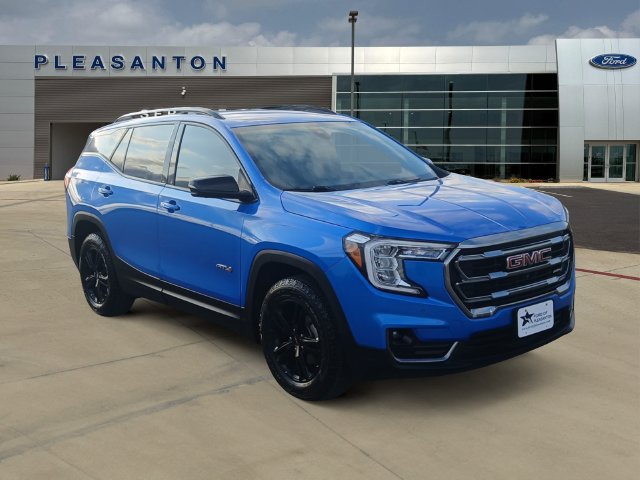 Used 2024 GMC Terrain AT4 w/ Infotainment Package II AWD/4WD image 7