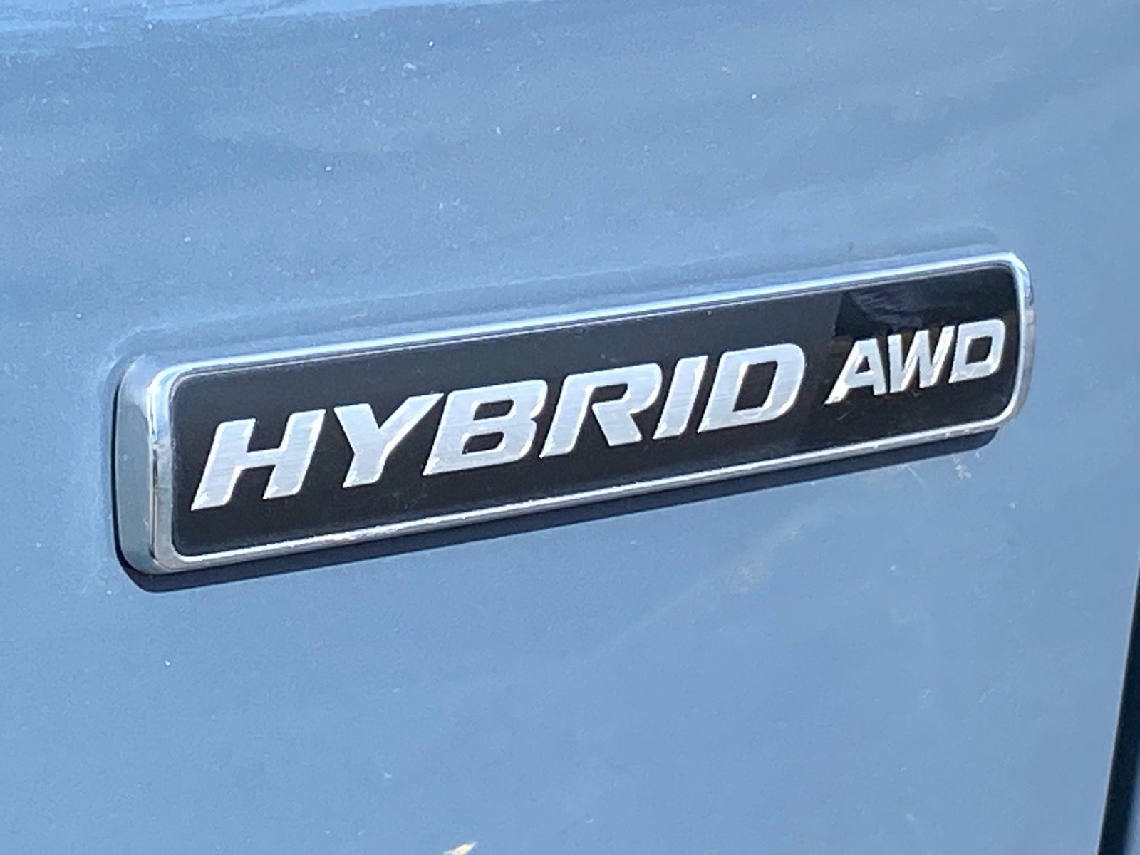 Certified 2025 Ford Escape Platinum w/ Premium Technology Package image 7