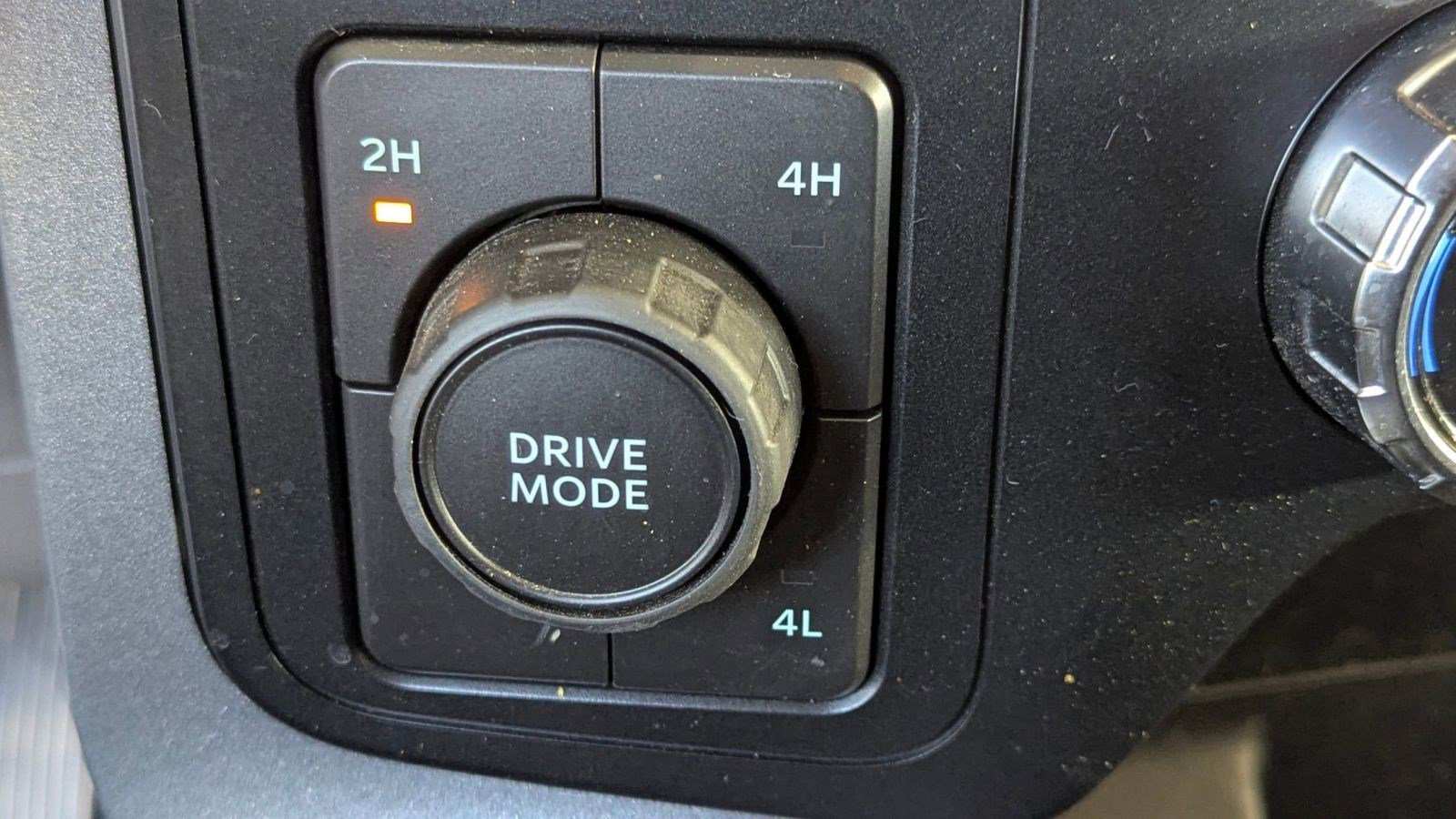 Certified 2022 Ford F150 XLT w/ Equipment Group 302A High image 29