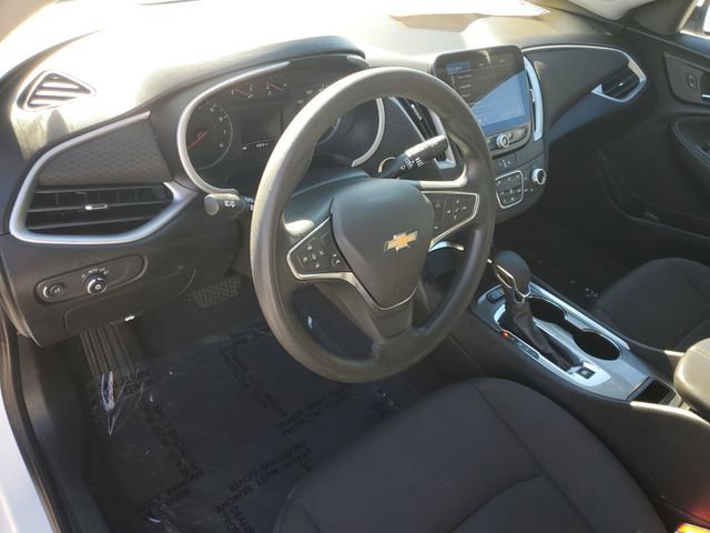 Used 2024 Chevrolet Malibu LT image 17