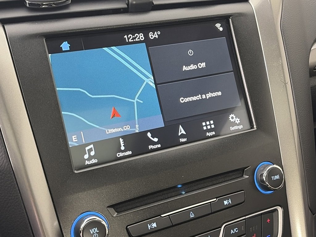 Certified 2018 Ford Fusion SE w/ Fusion SE Technology Package image 19