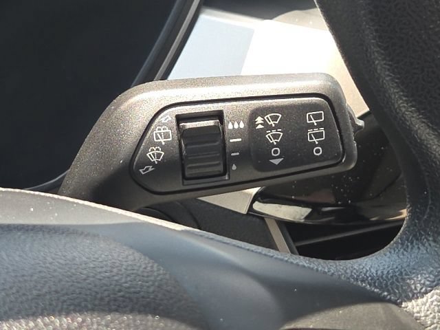 Certified 2020 Ford Escape SE FWD image 41