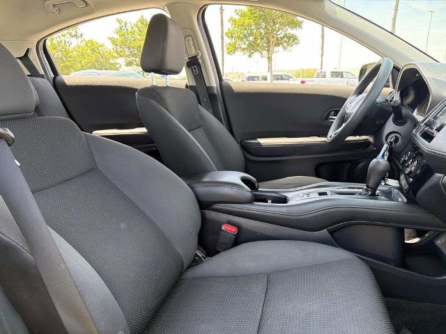 Used 2019 Honda HR-V LX image 24