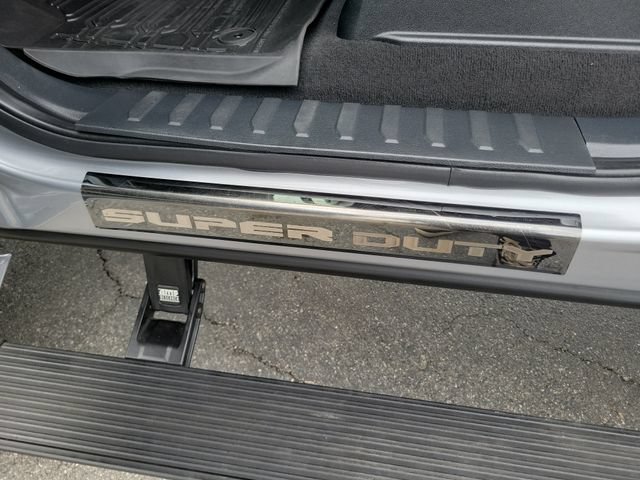 Certified 2022 Ford F250 Lariat w/ Black Appearance Package AWD/4WD image 27