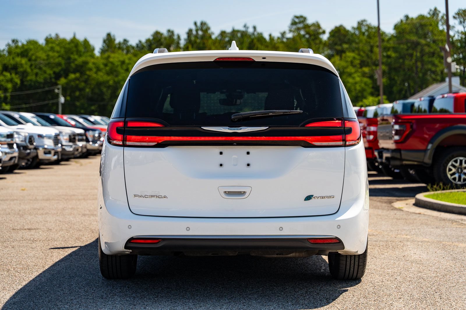 Used 2021 Chrysler Pacifica Pinnacle FWD image 6