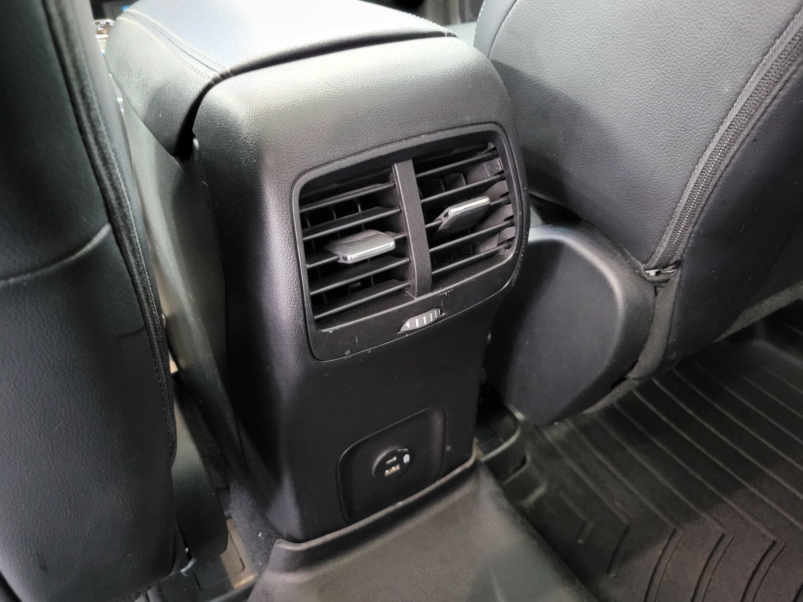 Certified 2021 Ford Escape SEL w/ Technology Package AWD/4WD image 29